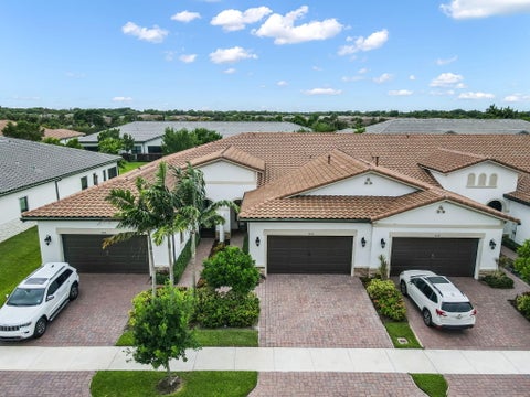 Tiny photo for 7520 N BLUE SPRING Drive, Parkland, FL 33067 (MLS # B26061912)