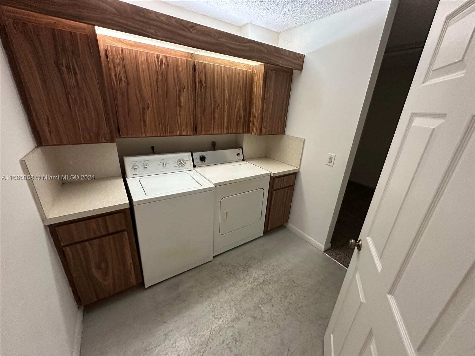 WHITEHALL CONDO OF THE LA - Residential Lease