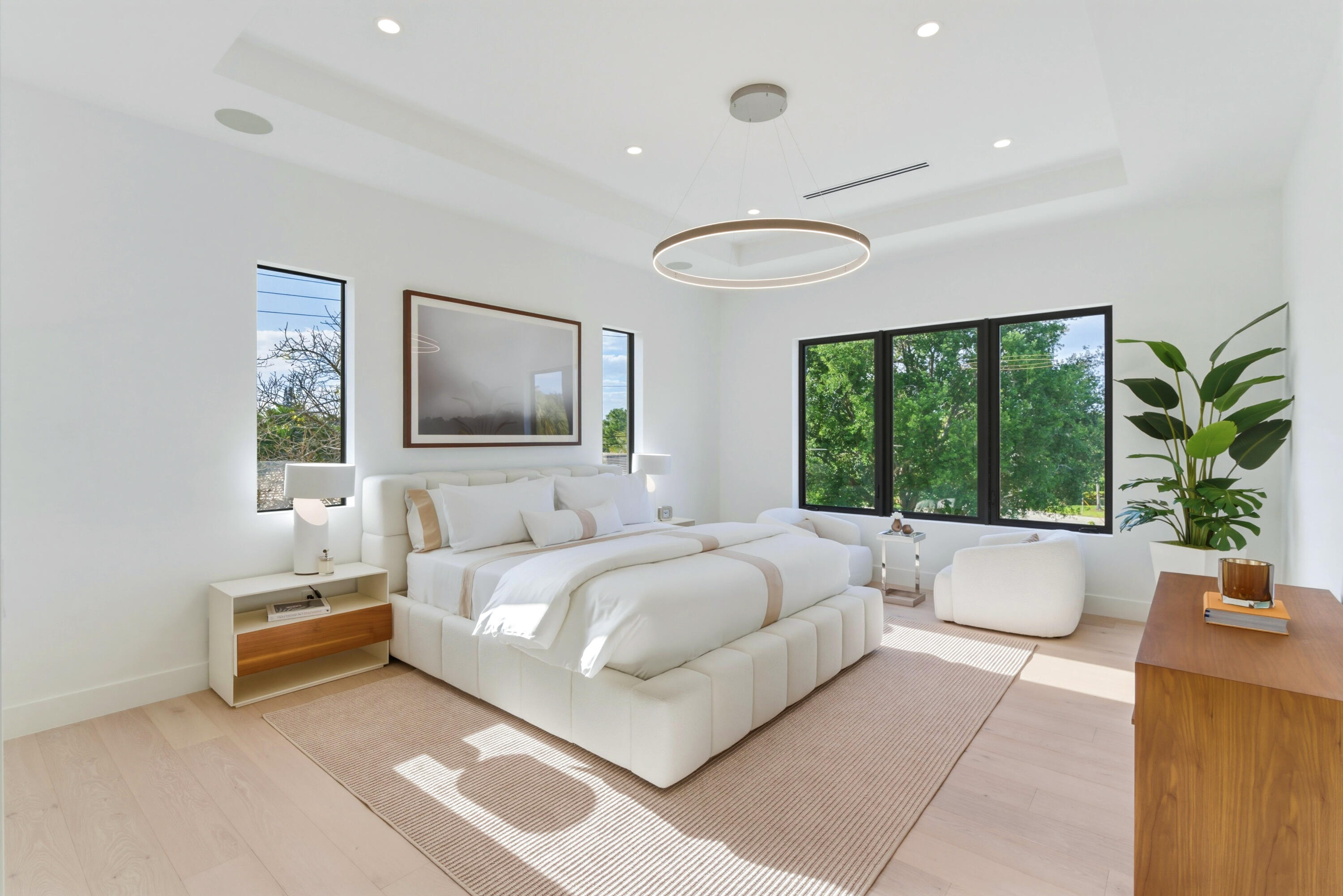 LAKE FLORESTA PARK - Residential