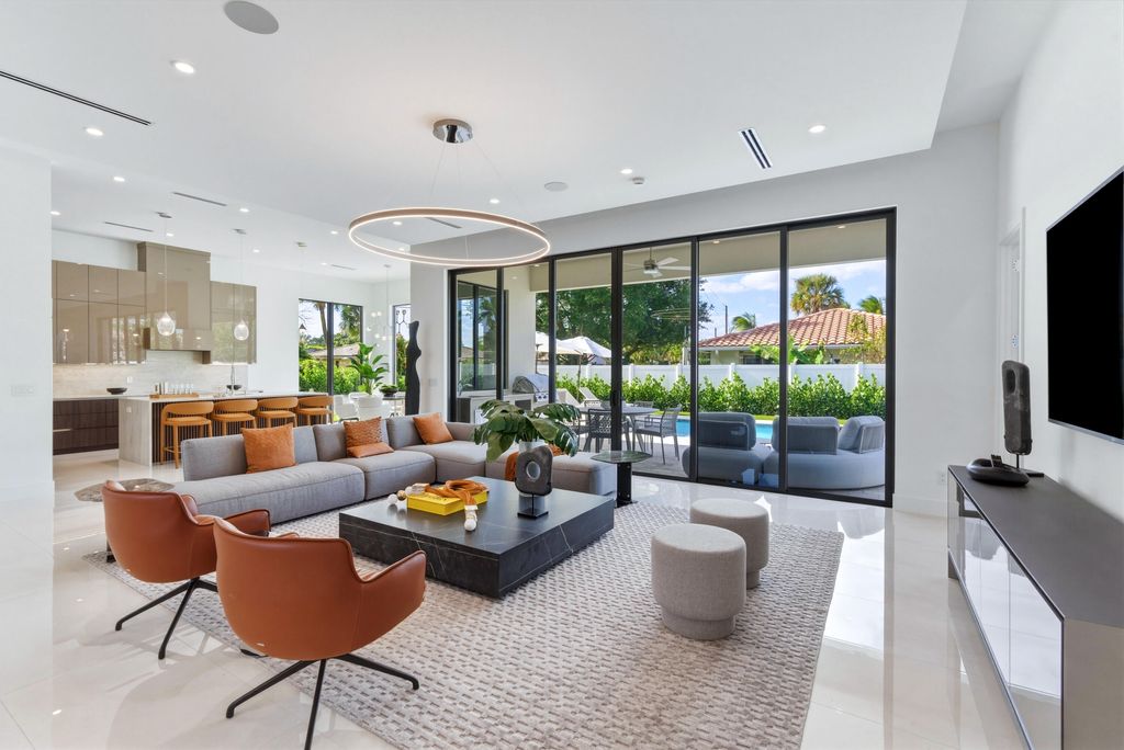 Photo of 1065 NW 5th Street, Boca Raton, FL 33486 (MLS # B26019516)