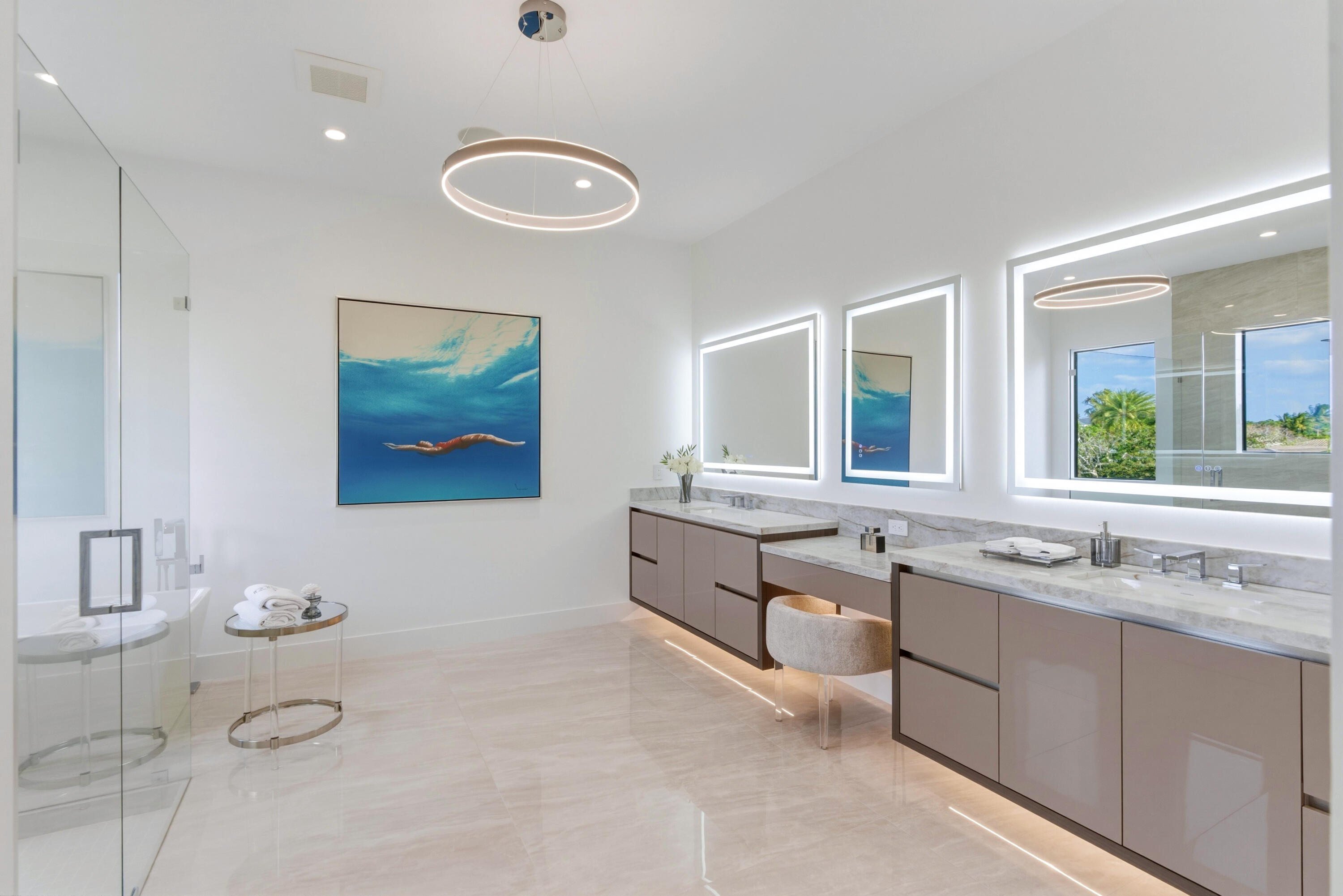 LAKE FLORESTA PARK - Residential