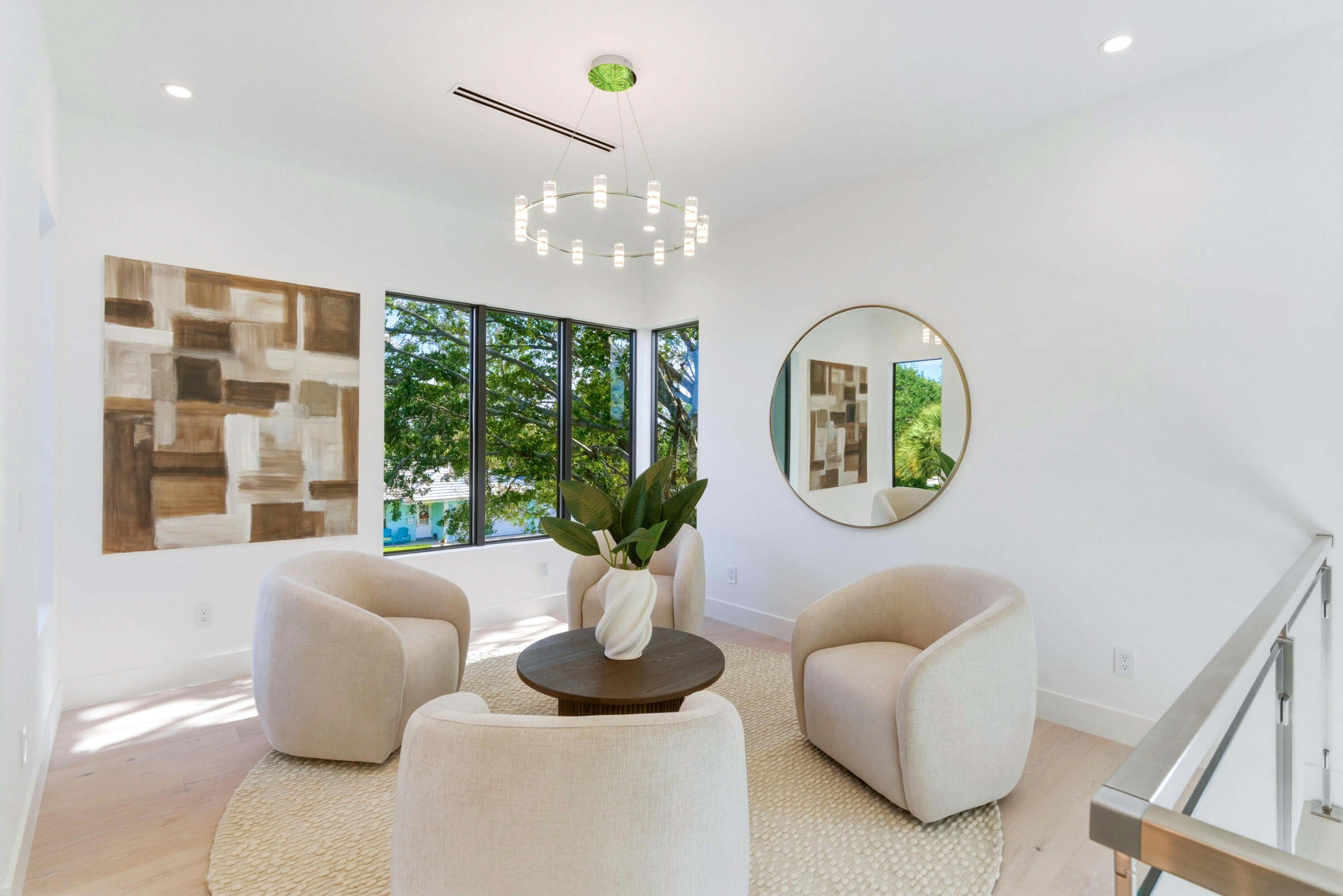 LAKE FLORESTA PARK - Residential