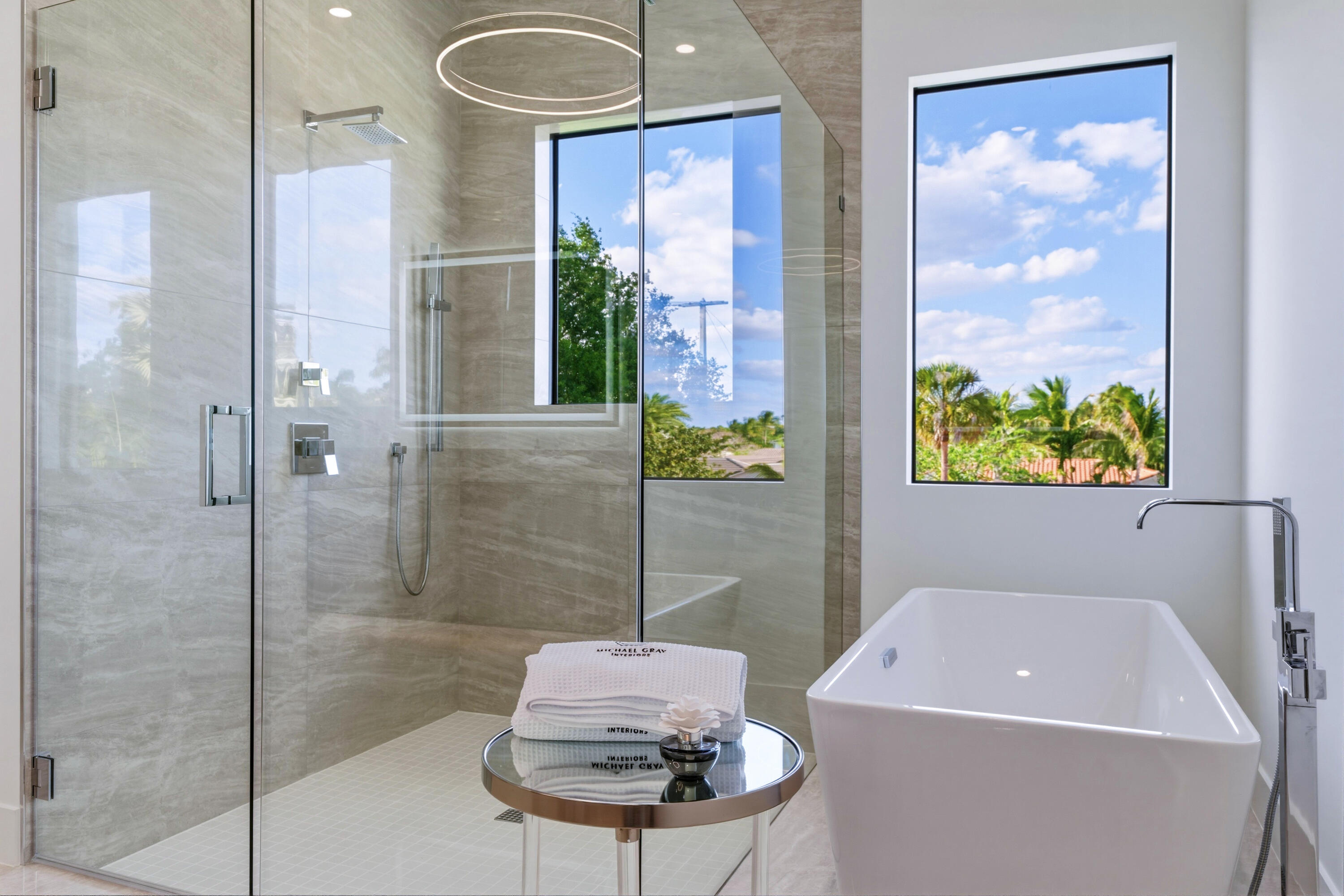 LAKE FLORESTA PARK - Residential