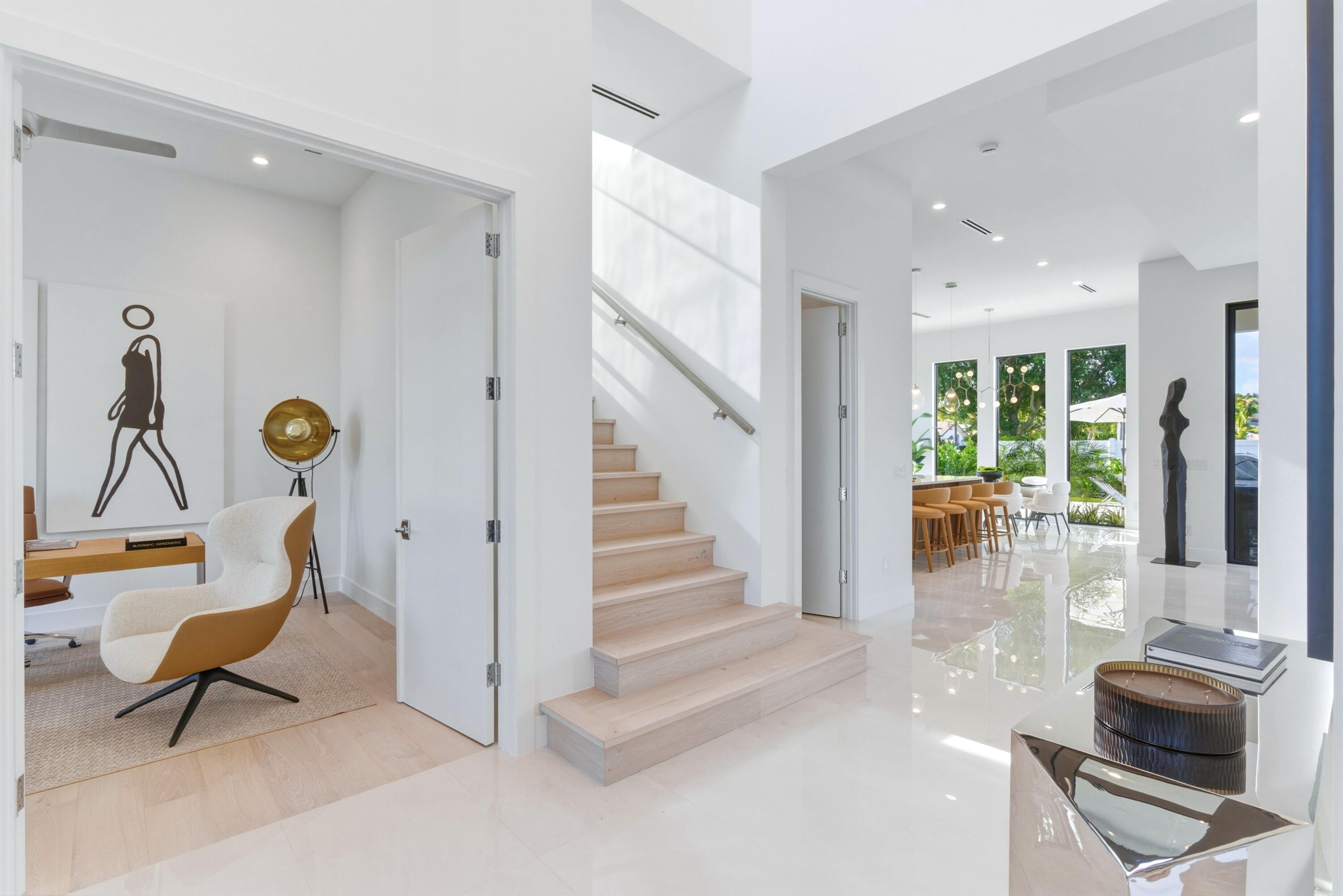 LAKE FLORESTA PARK - Residential