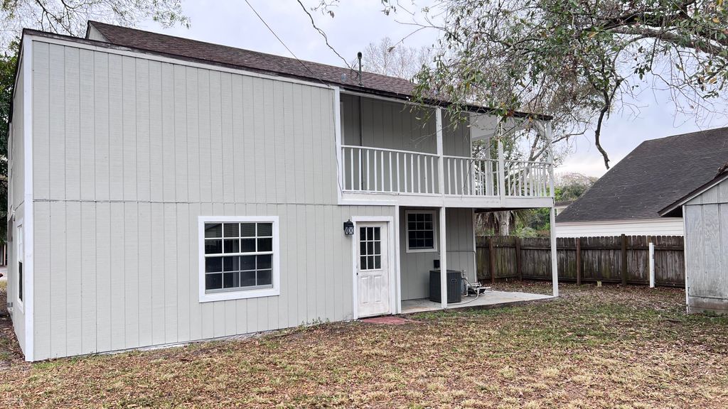 Photo of 2066 54th Avenue, Vero Beach, FL 32966 (MLS # R11160006)