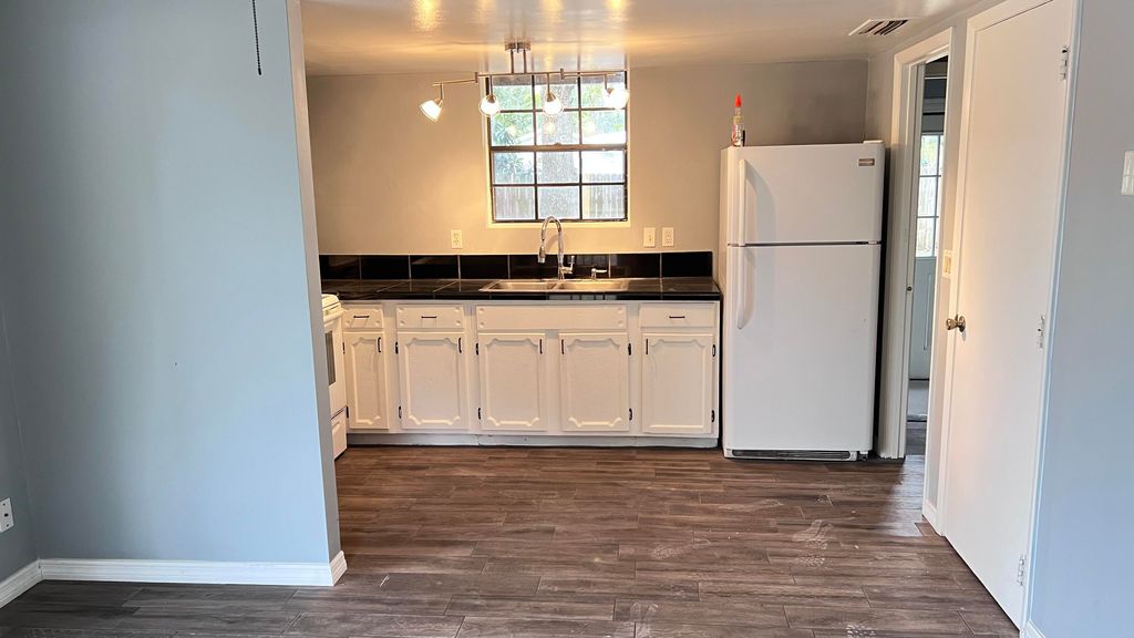 Photo of 2066 54th Avenue, Vero Beach, FL 32966 (MLS # R11160006)