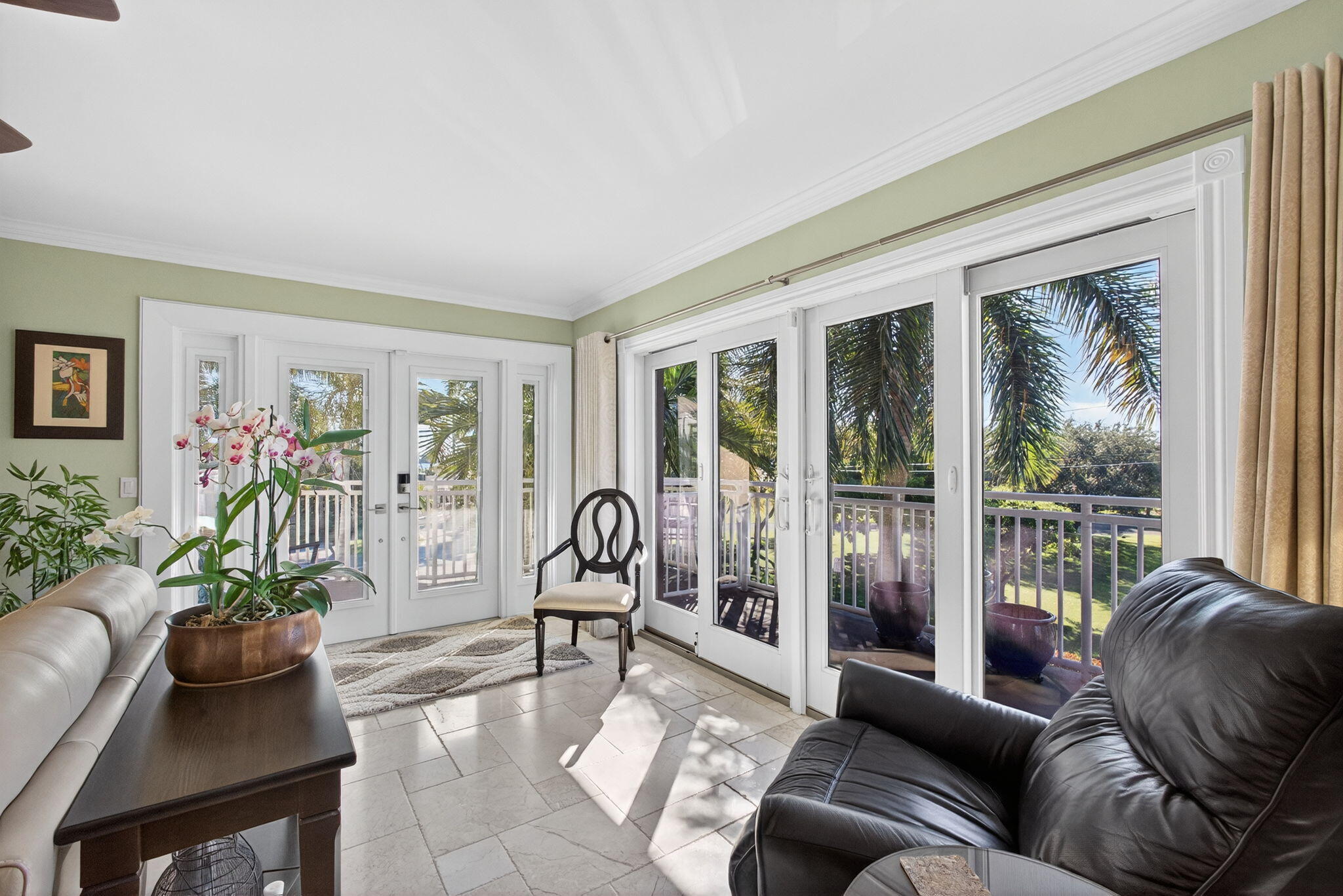 DOTTOR CONDO - Residential