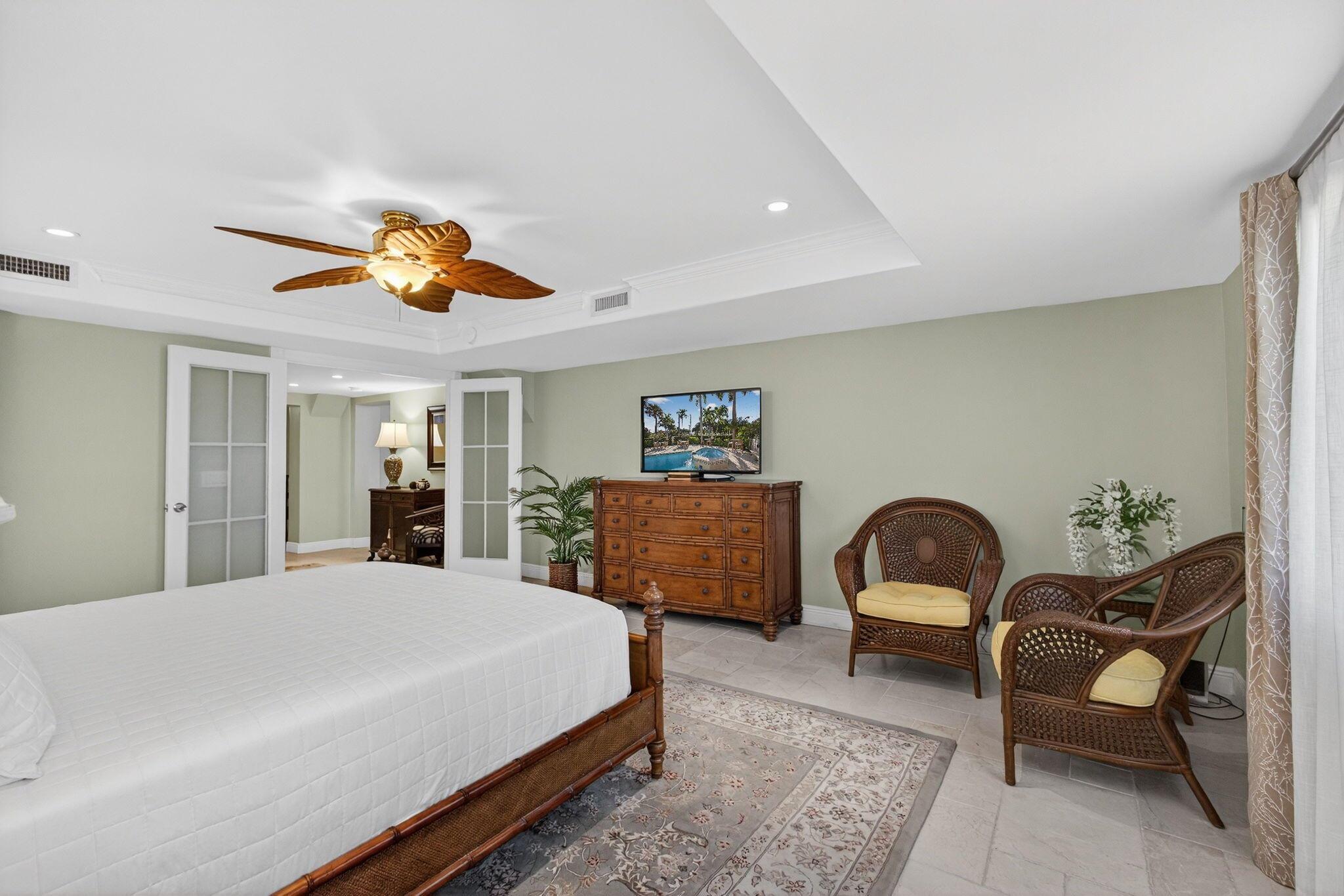 DOTTOR CONDO - Residential