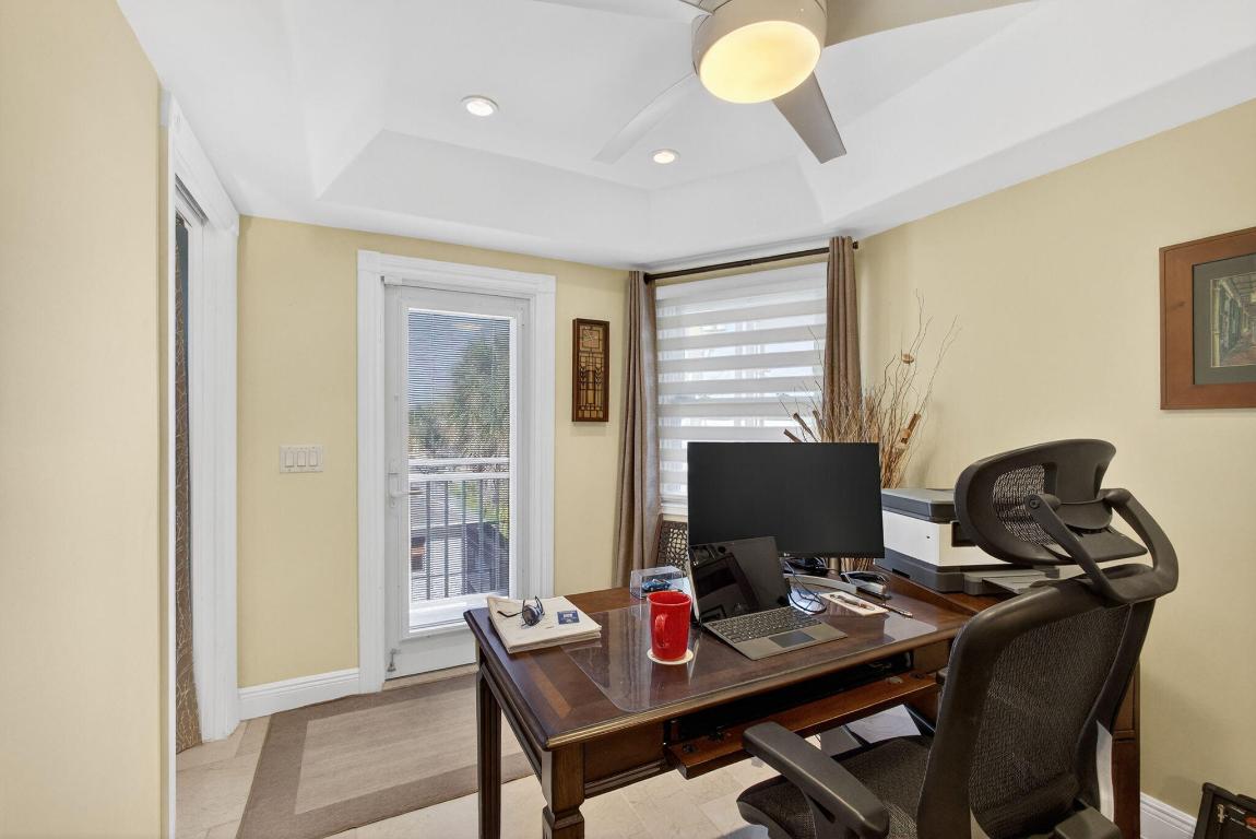 DOTTOR CONDO - Residential