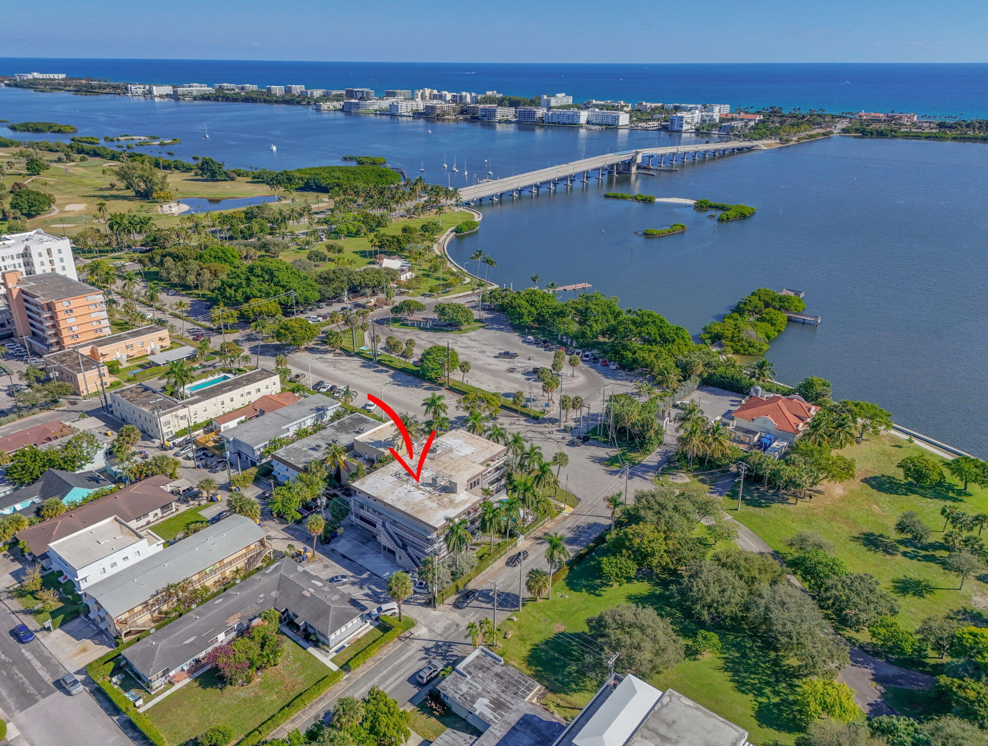 DOTTOR CONDO - Residential