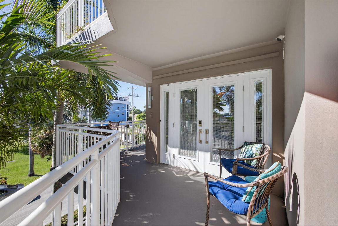 DOTTOR CONDO - Residential