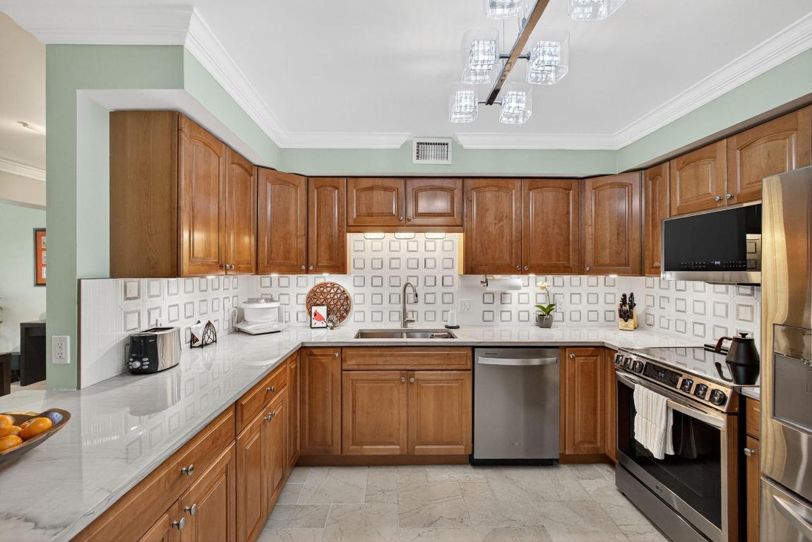 DOTTOR CONDO - Residential