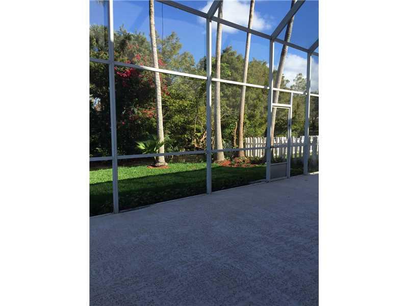 COCONUT COVE - Residential