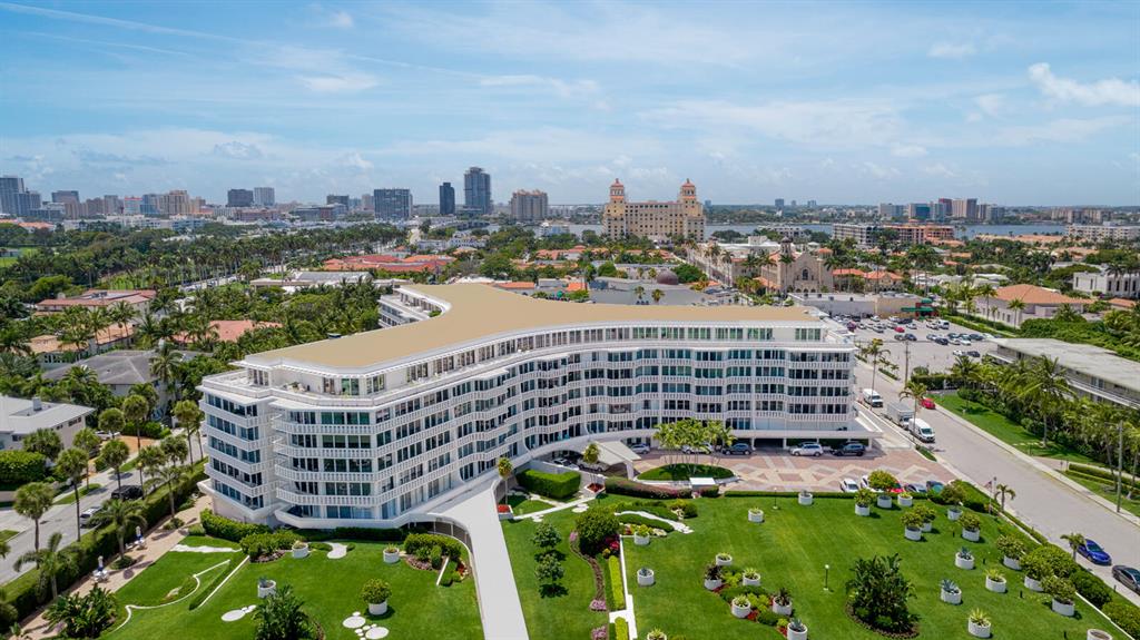 SUN AND SURF ONE HUNDRED - Residential