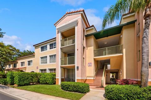 117 Yacht Club Way 205 Hypoluxo FL 33462