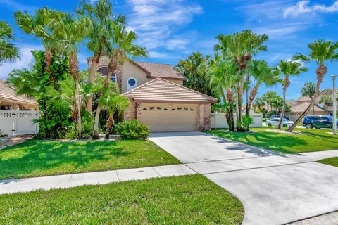 8102 Allspice Drive, Boynton Beach, FL MLS: R11091550