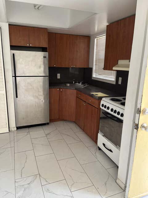 Tiny photo for 101 NE 41st Street #E87, Oakland Park, FL 33334 (MLS # B26052952)