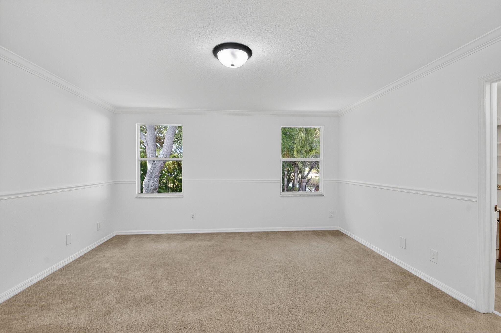 SIERRA PALMS - Residential