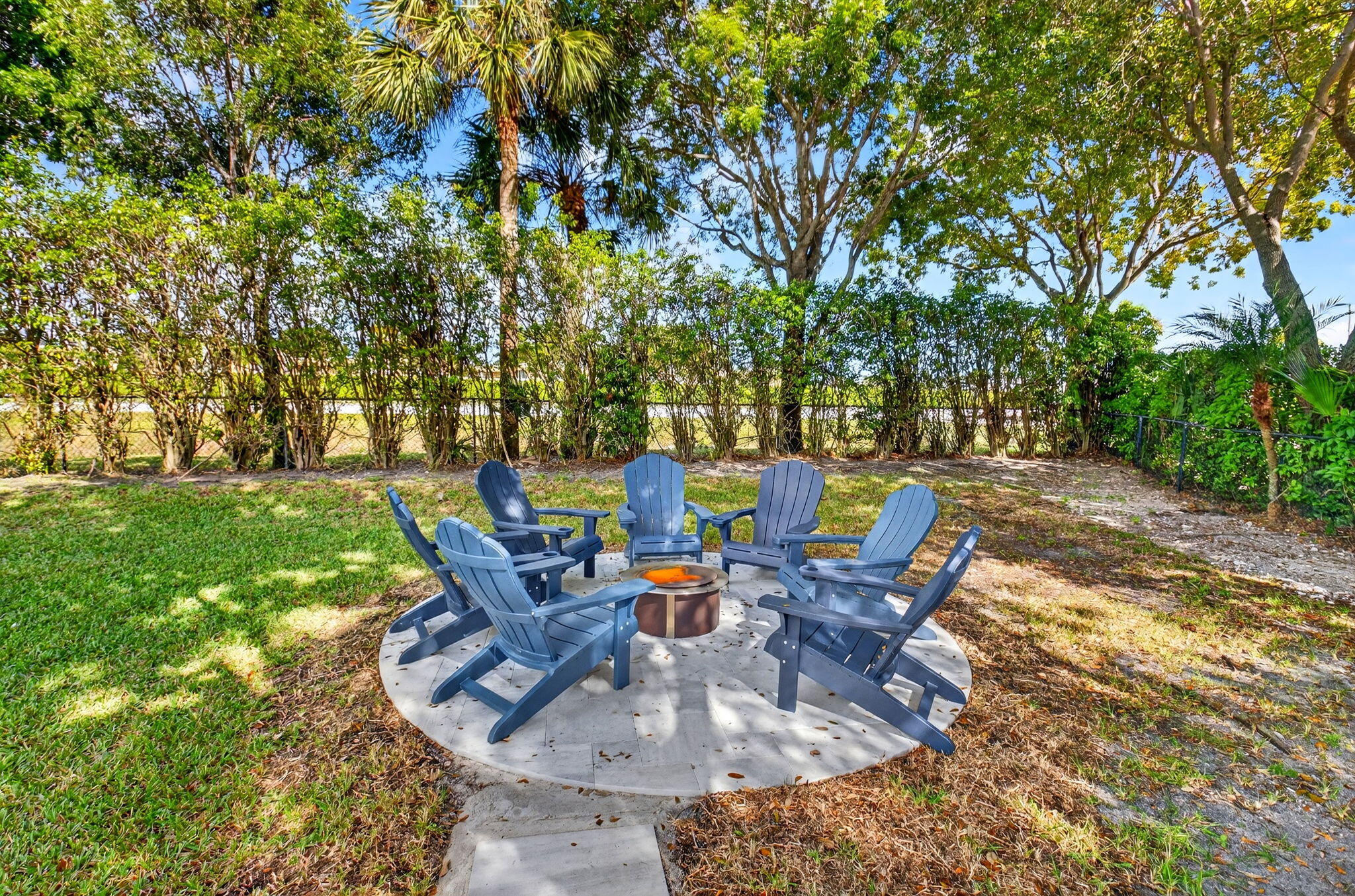 SIERRA PALMS - Residential