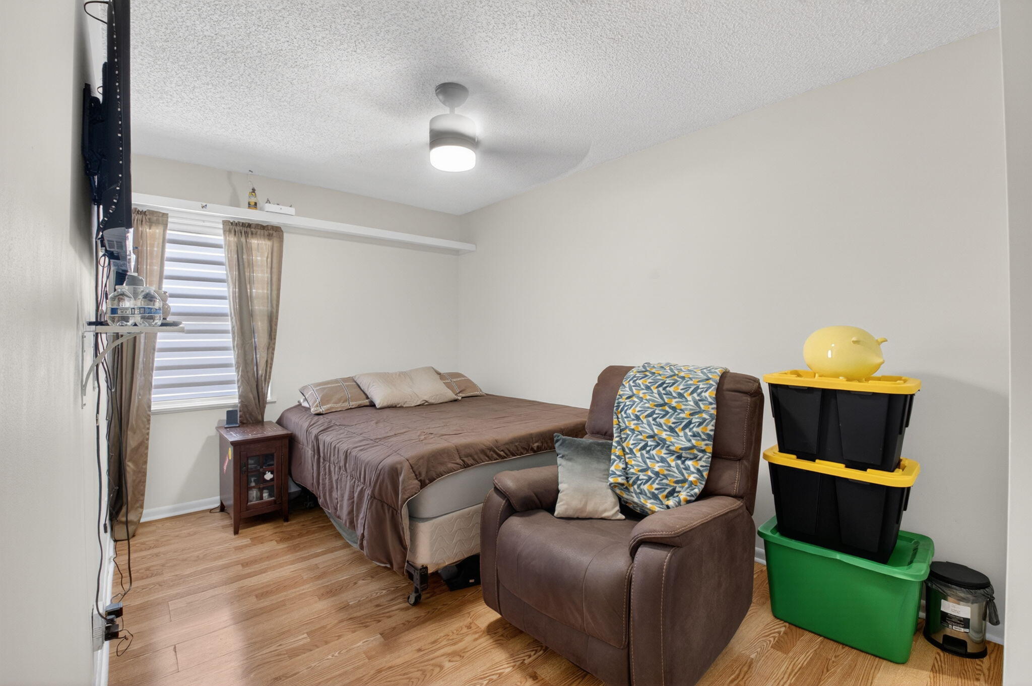 TUDOR WOODS / BOCA HEIGHTS - Residential