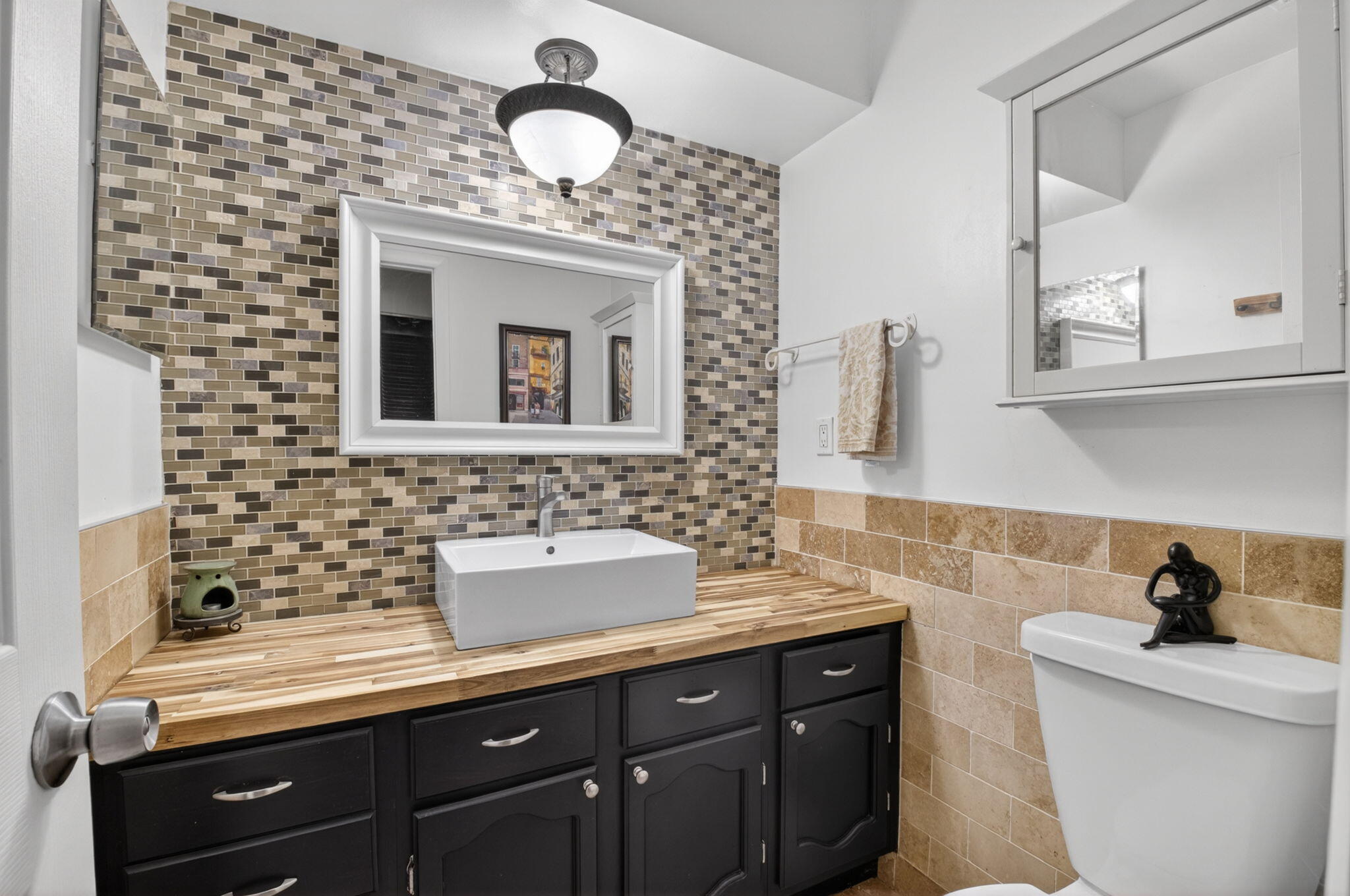TUDOR WOODS / BOCA HEIGHTS - Residential