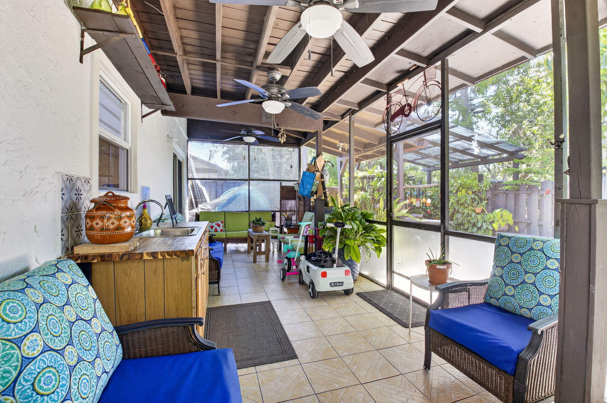 TUDOR WOODS / BOCA HEIGHTS - Residential