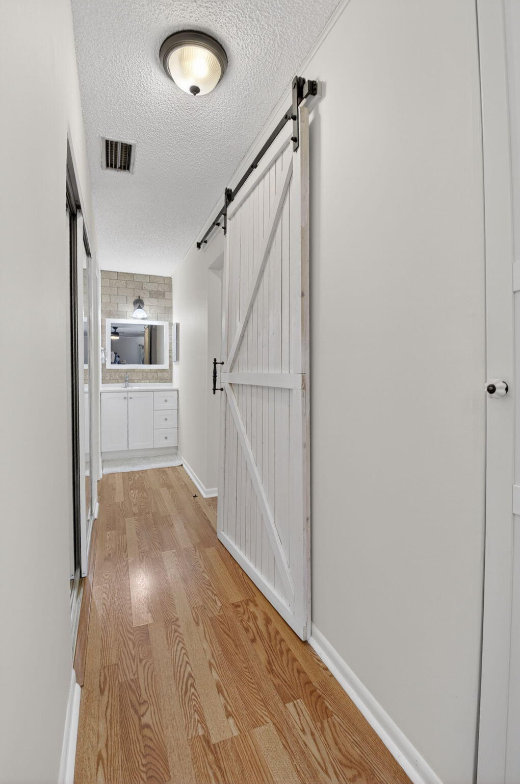 TUDOR WOODS / BOCA HEIGHTS - Residential