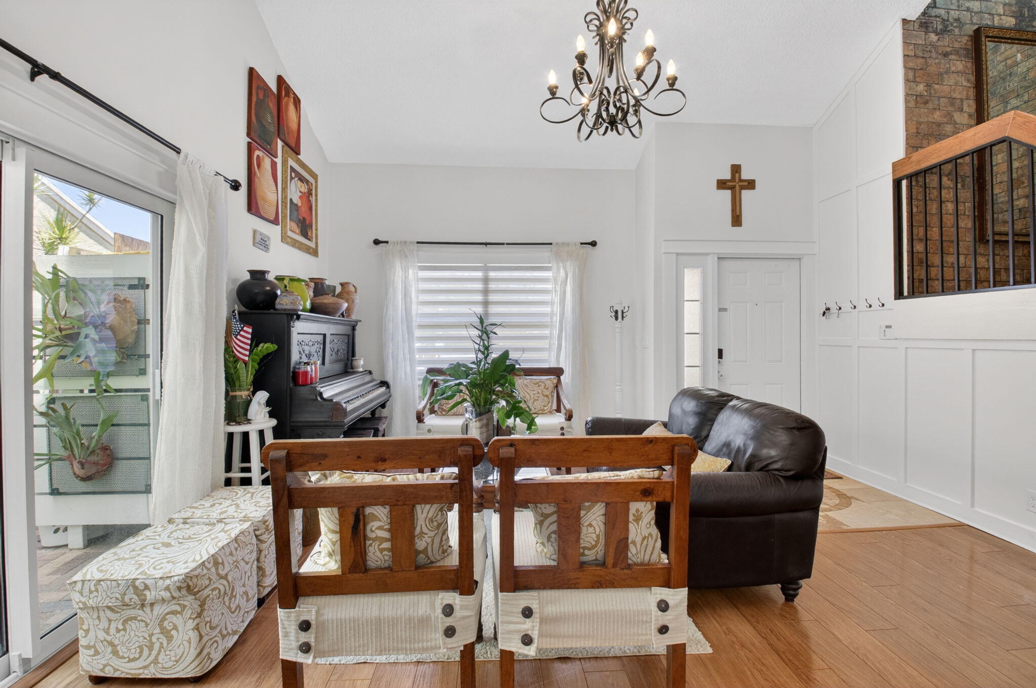 TUDOR WOODS / BOCA HEIGHTS - Residential