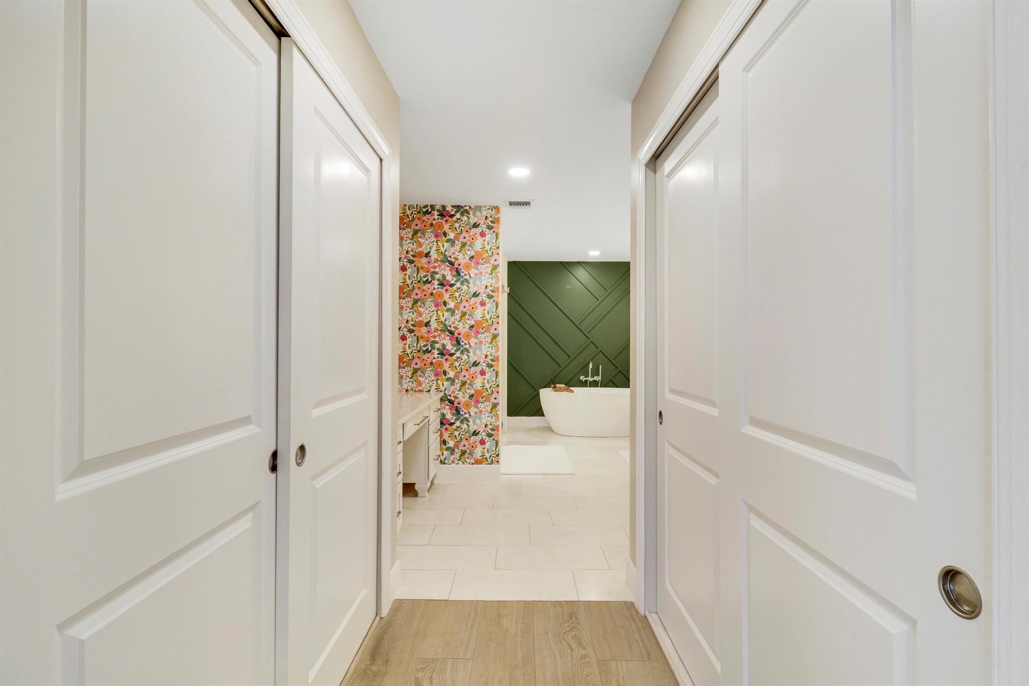 RIDGE AT THE BLUFFS - Residential