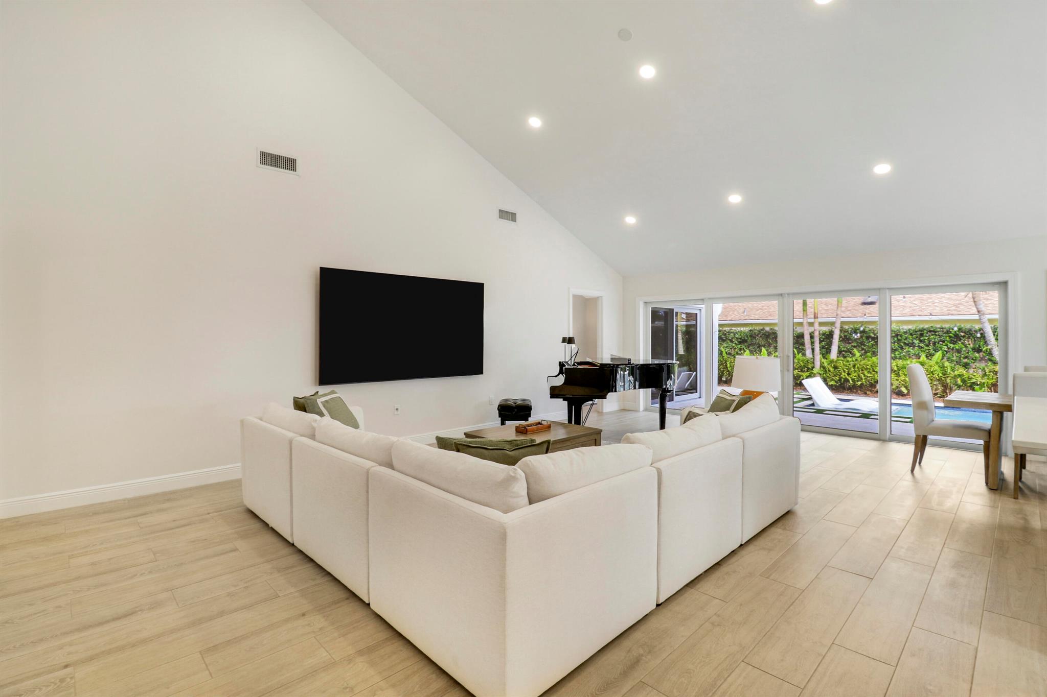 RIDGE AT THE BLUFFS - Residential