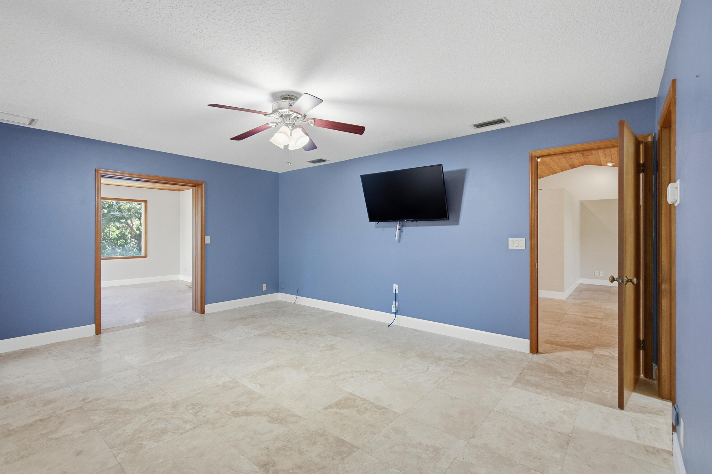 MCKENZIE DEVELOPMENT - Residential