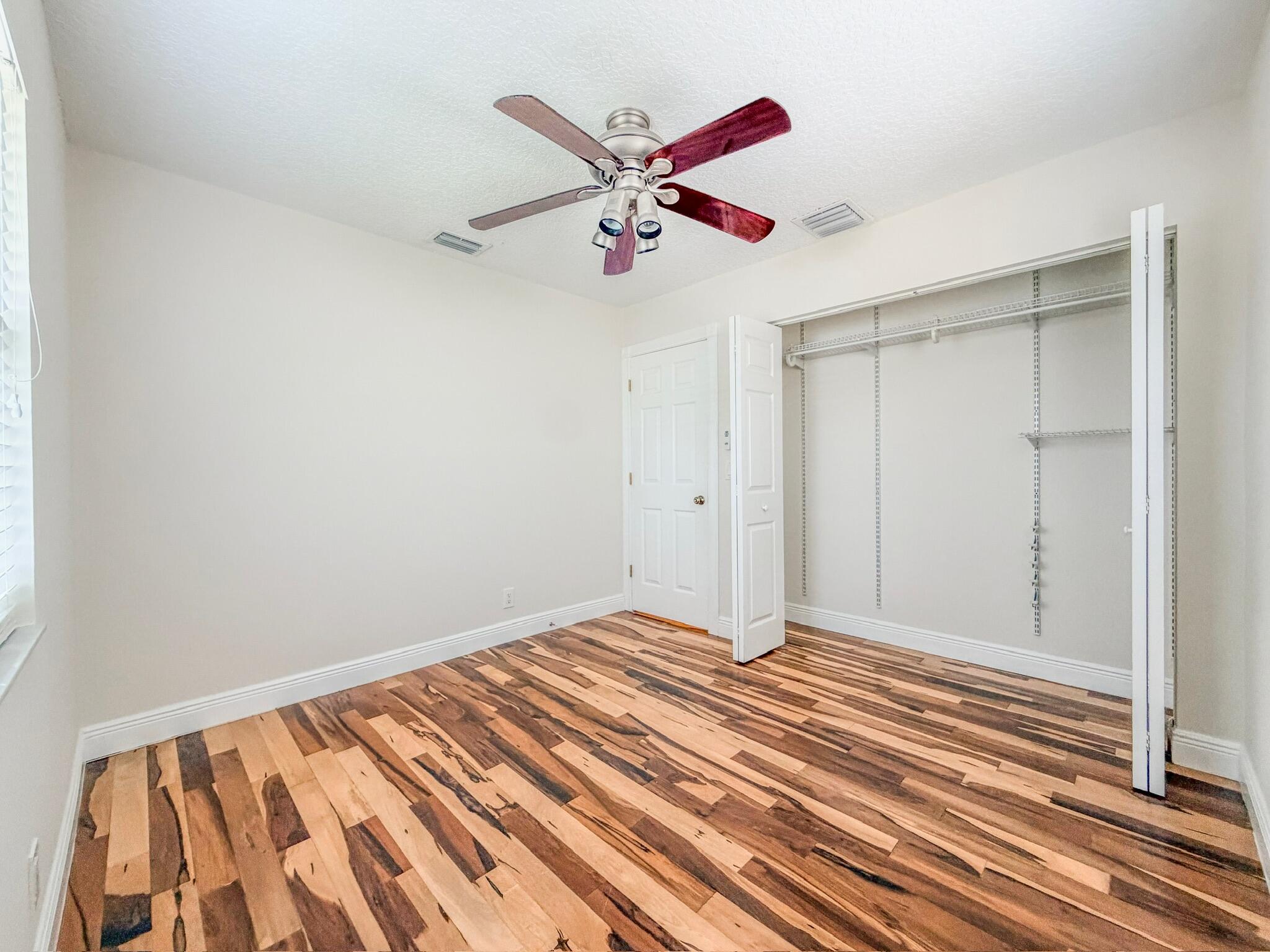 TROPIC PALMS 2 - Residential Lease