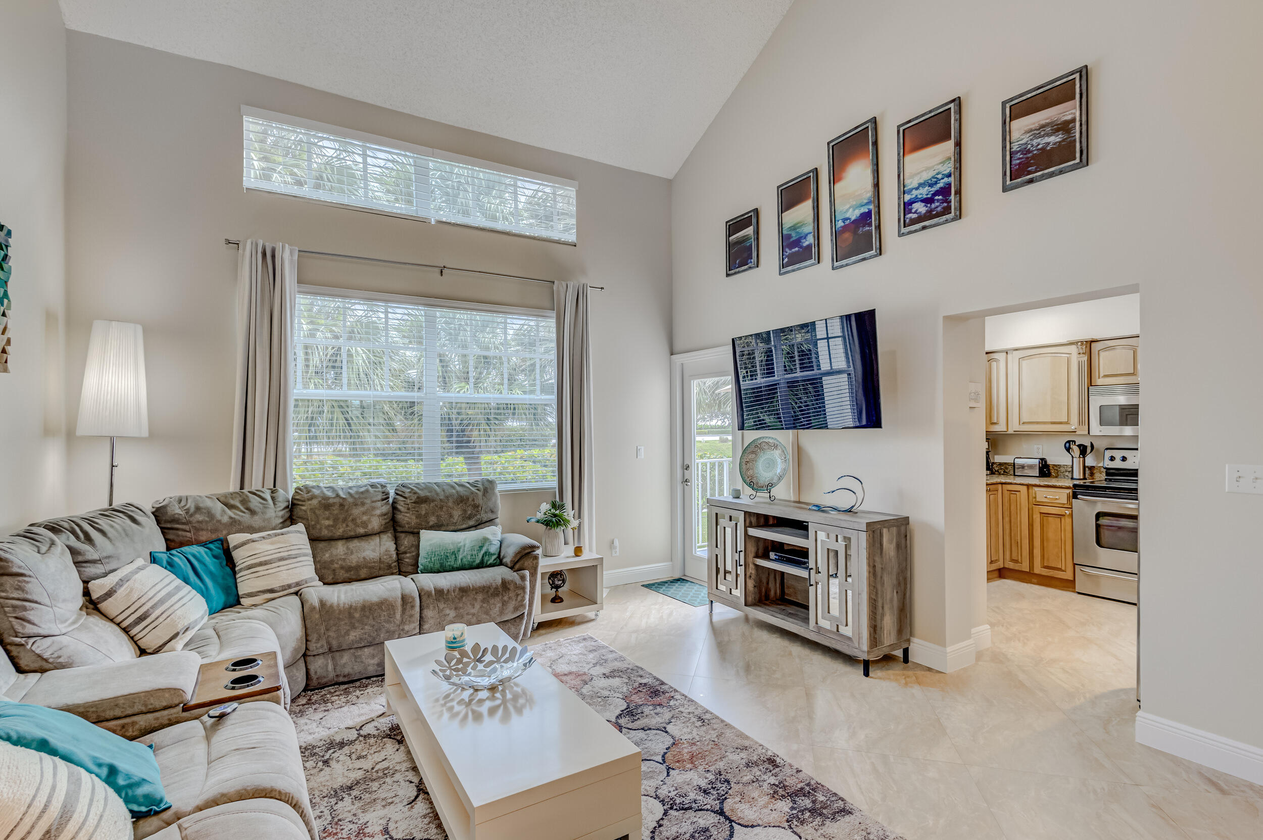 SEA COLONY CONDO - Residential Lease