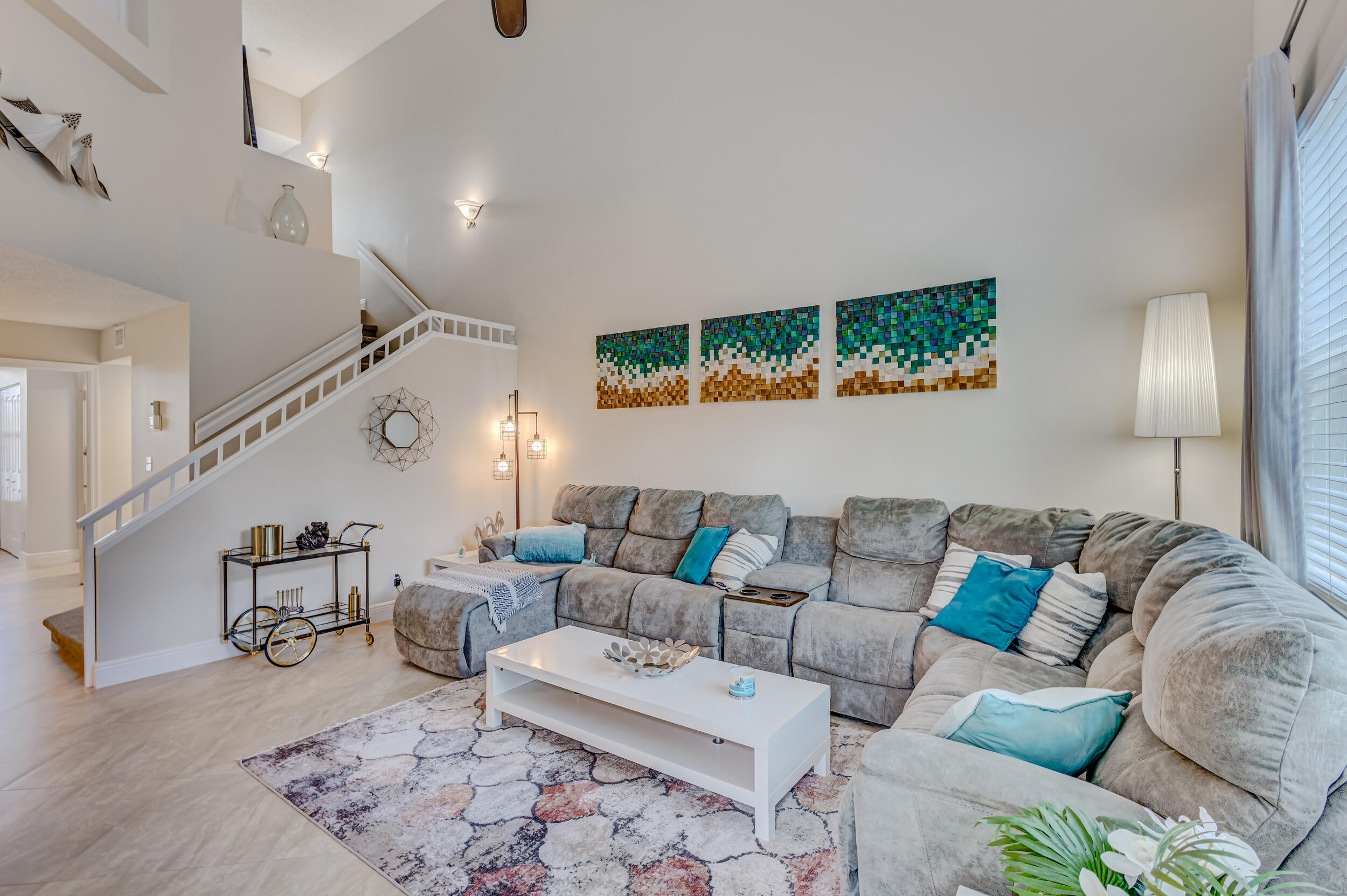 SEA COLONY CONDO - Residential Lease