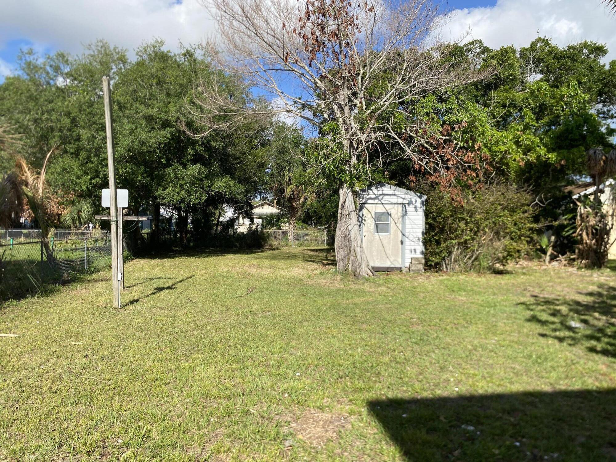 M E GOLDSMITH'S SUBDIVISION - Residential