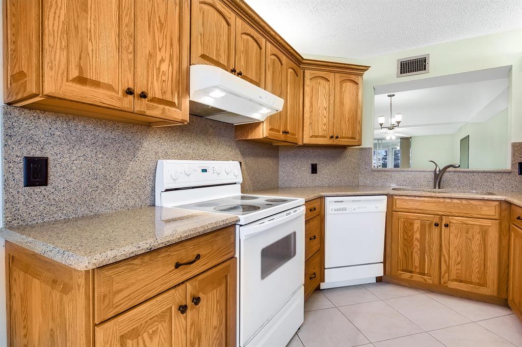 Barwood Condo - Residential