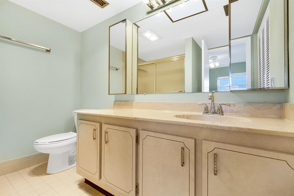 Barwood Condo - Residential