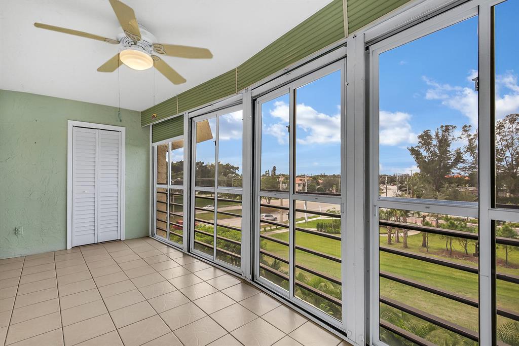 Barwood Condo - Residential