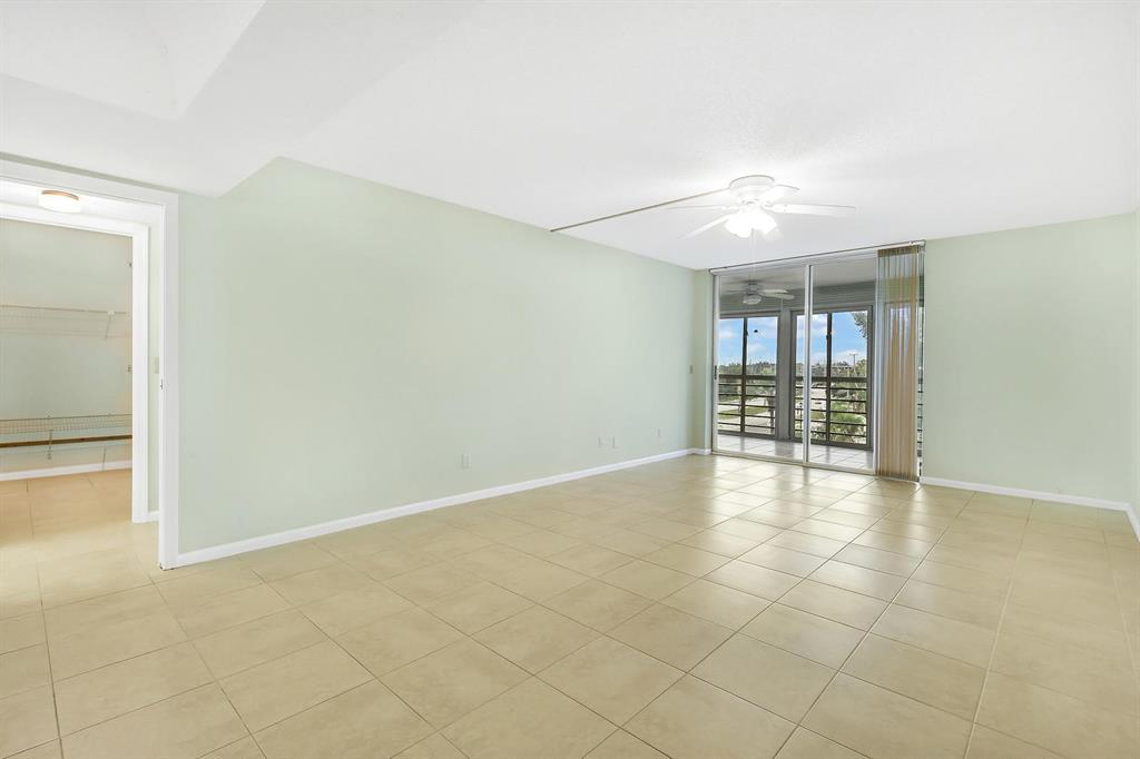 Barwood Condo - Residential