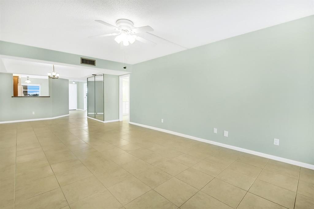 Barwood Condo - Residential