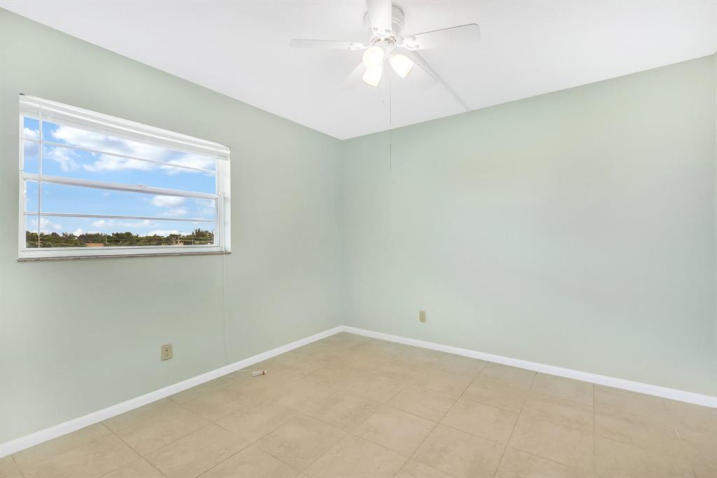 Barwood Condo - Residential