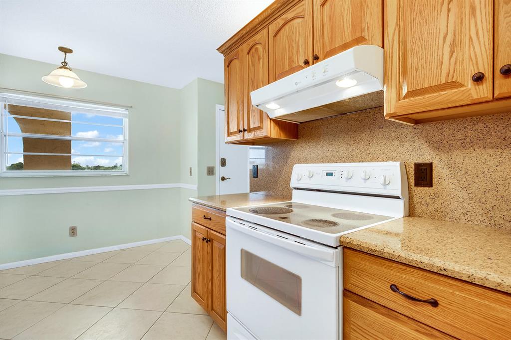 Barwood Condo - Residential