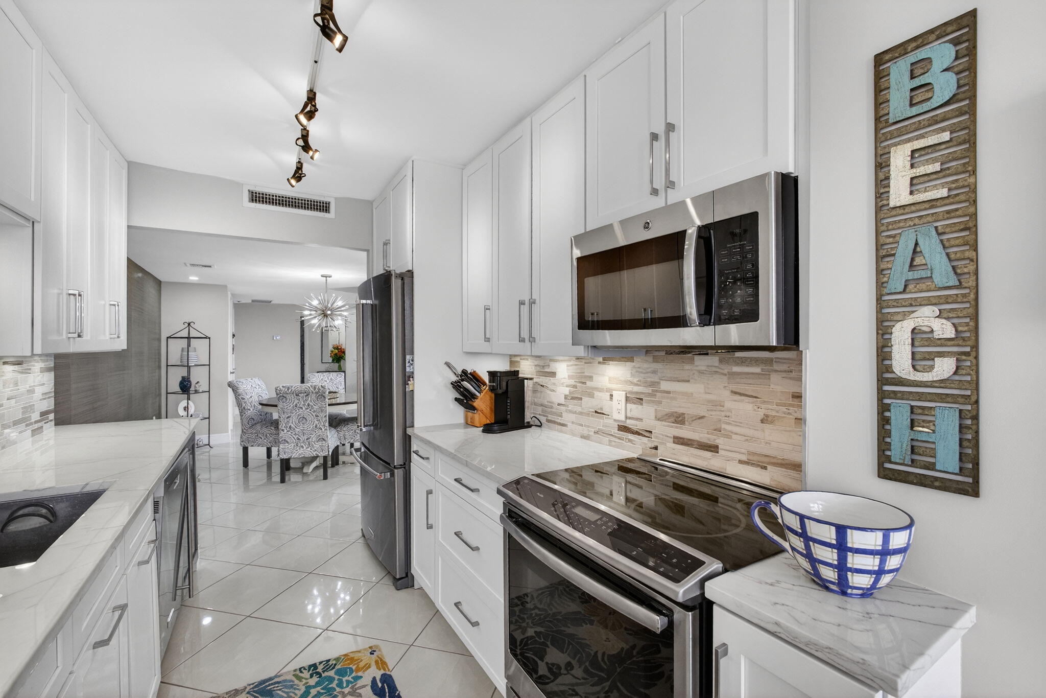 4200 N Ocean Drive 1-1804