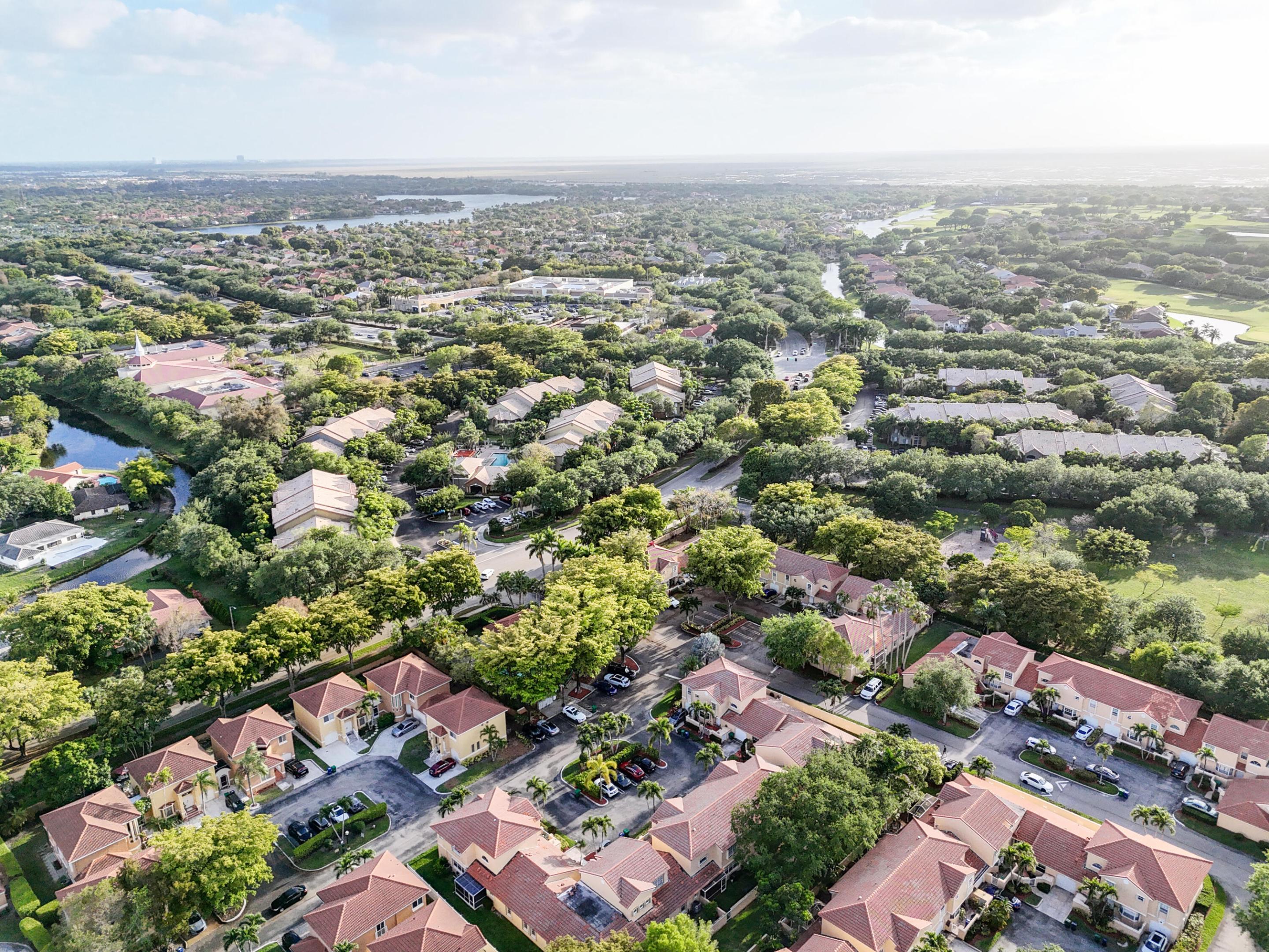 PORTOFINO CONDOMINIUM - Residential