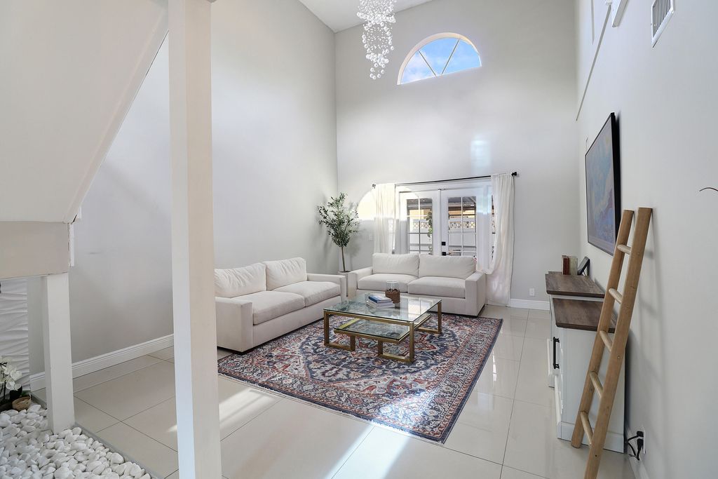 Photo of 11303 Lakeview Drive #8-m, Coral Springs, FL 33071 (MLS # B26015455)