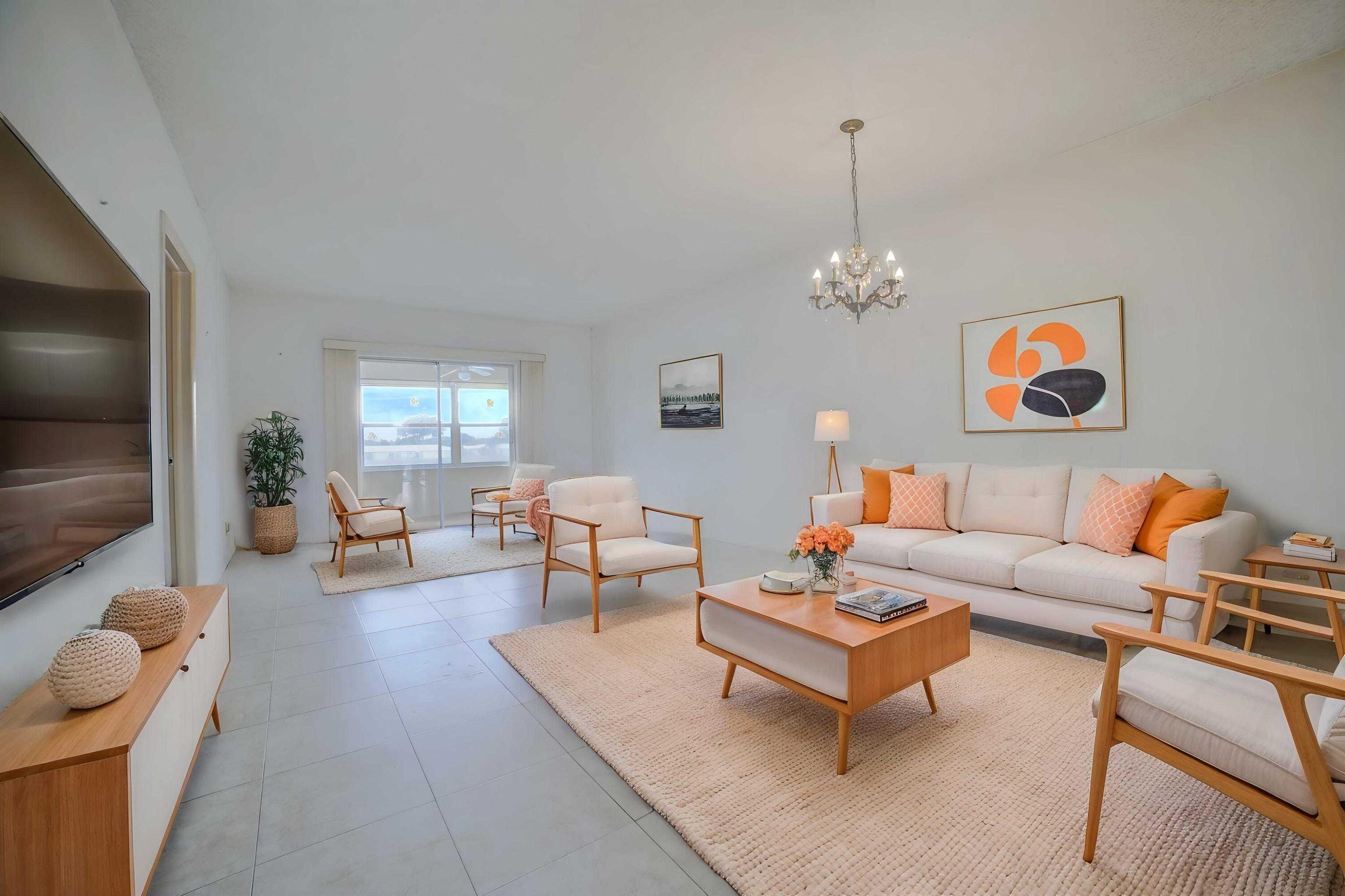 1118 Lake Terrace 215