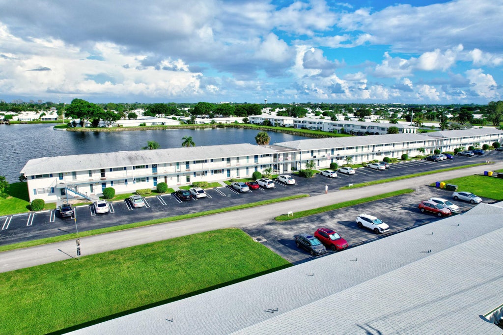 Photo of 1118 Lake Terrace #215, Boynton Beach, FL 33426 (MLS # B26089574)