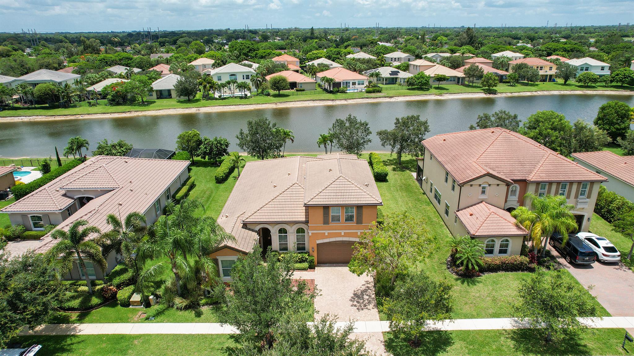 2539 Vicara Court