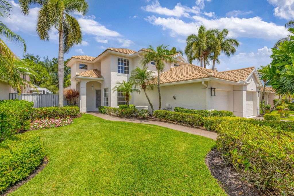 Photo of 731 Pinehurst Way, Palm Beach Gardens, FL 33418 (MLS # R11089659)
