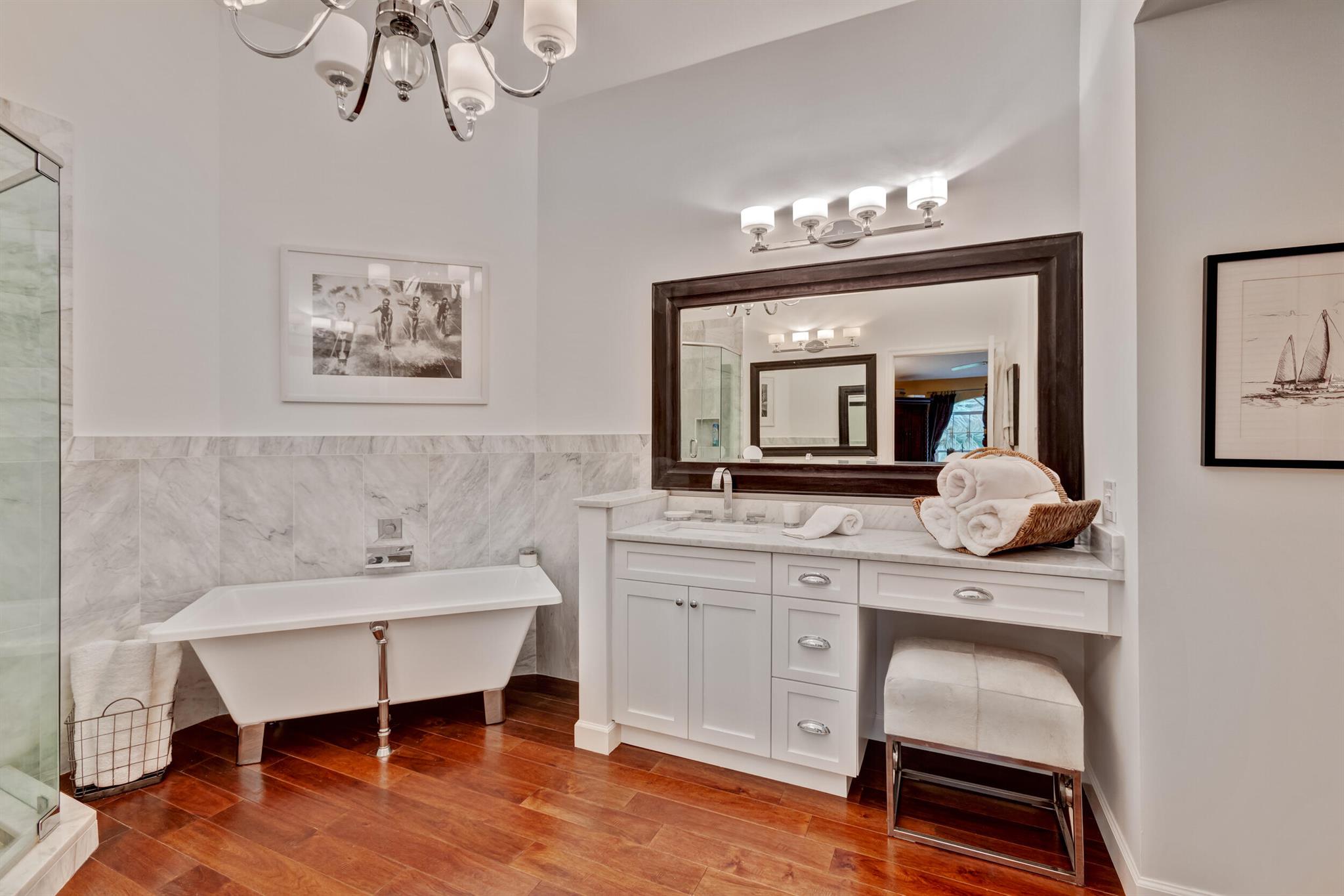 LEGENDS CONDO - Residential Lease